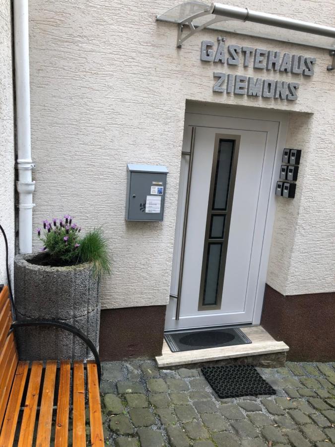 Gaestehaus Ziemons Cochem Exterior foto